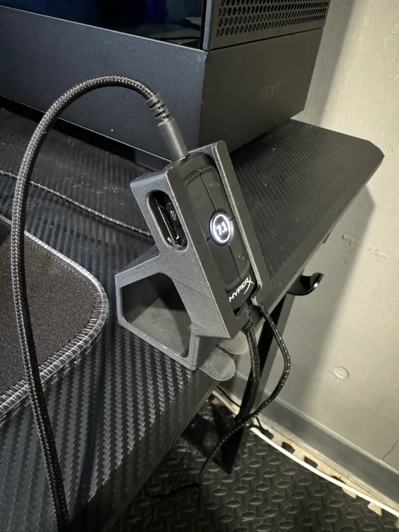 Hyper X alpha S controller stand