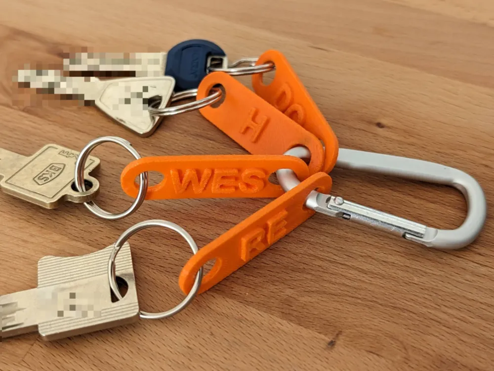 Parametric key keychain tag label by chrisax212 - MakerWorld
