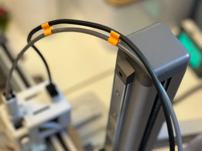 Cable management clip