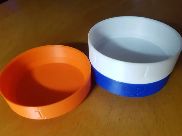 Bols empilables numérotés pour petites pièces