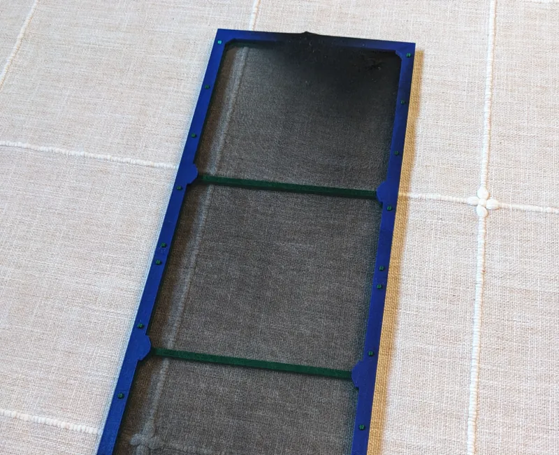 Cooler Master NR600 front dust filter