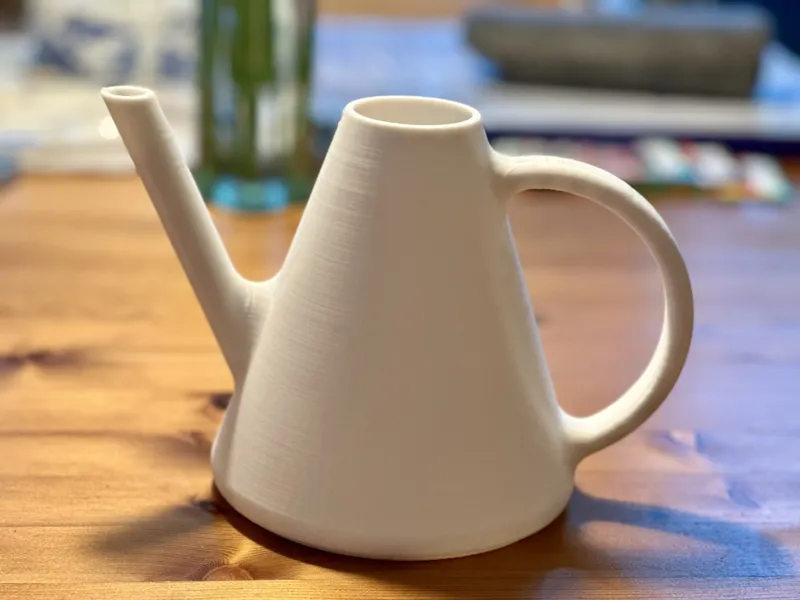 Watering can holds 1 Liter