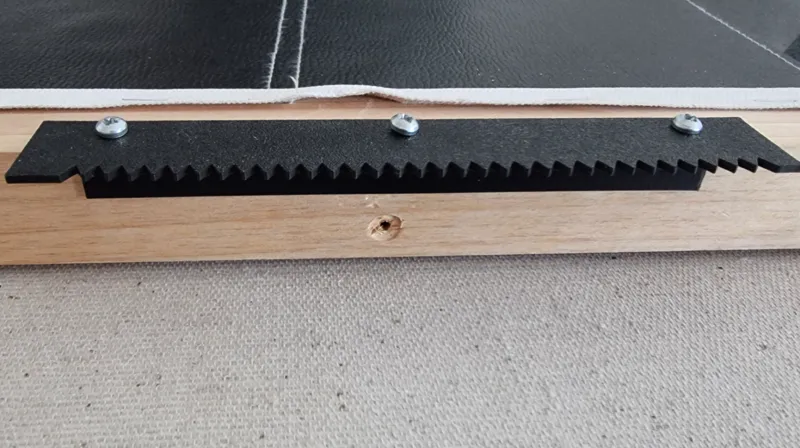 Adjustable Picture Frame Hanger for Large Painting