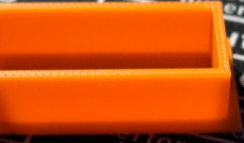 Cannon 7I battery cover