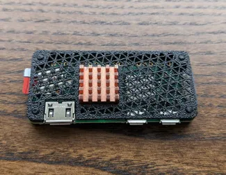 Raspberry Pi Zero 2 W screwless slimest case