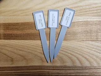 Simple plant tag label