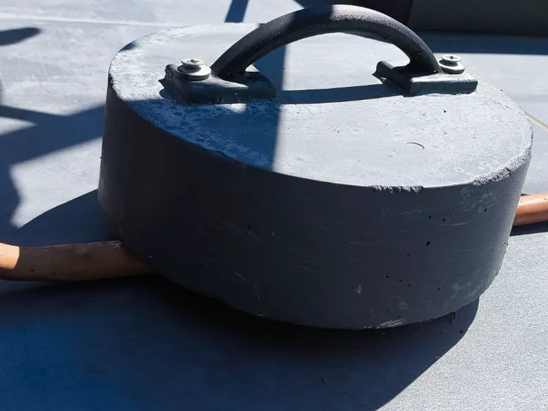 Handle 