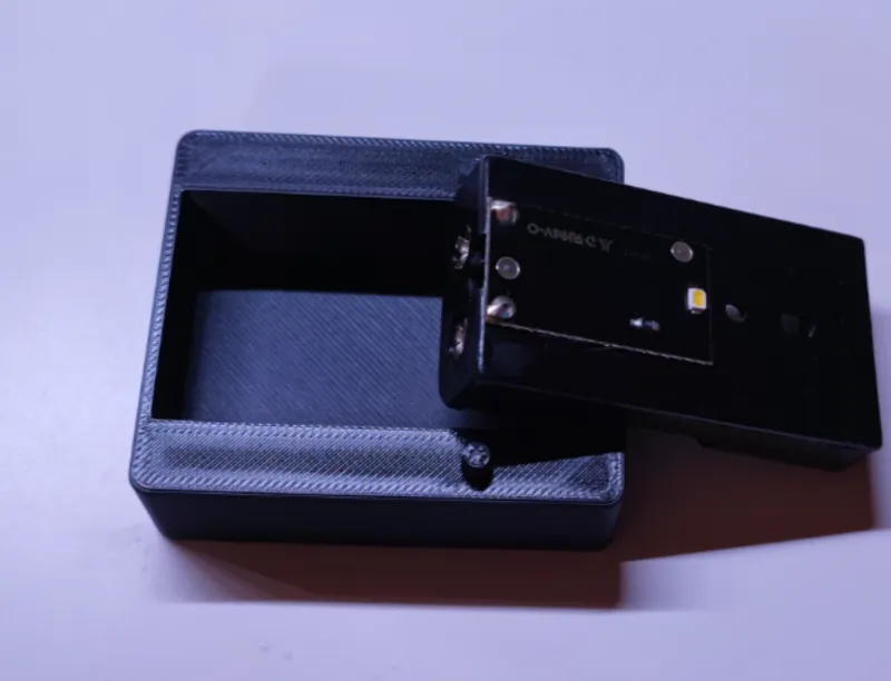 Double battery holder