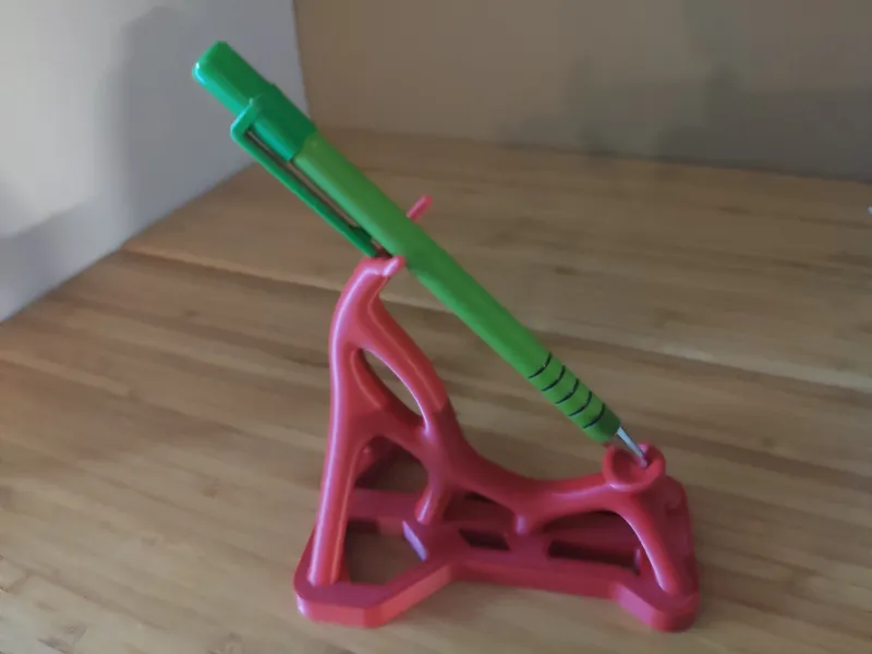 Organic Pen Stand