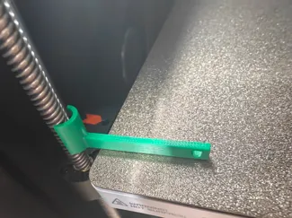 Lead screw lubrication tool