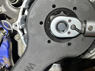 Yamaha WR450F clutch hub tool