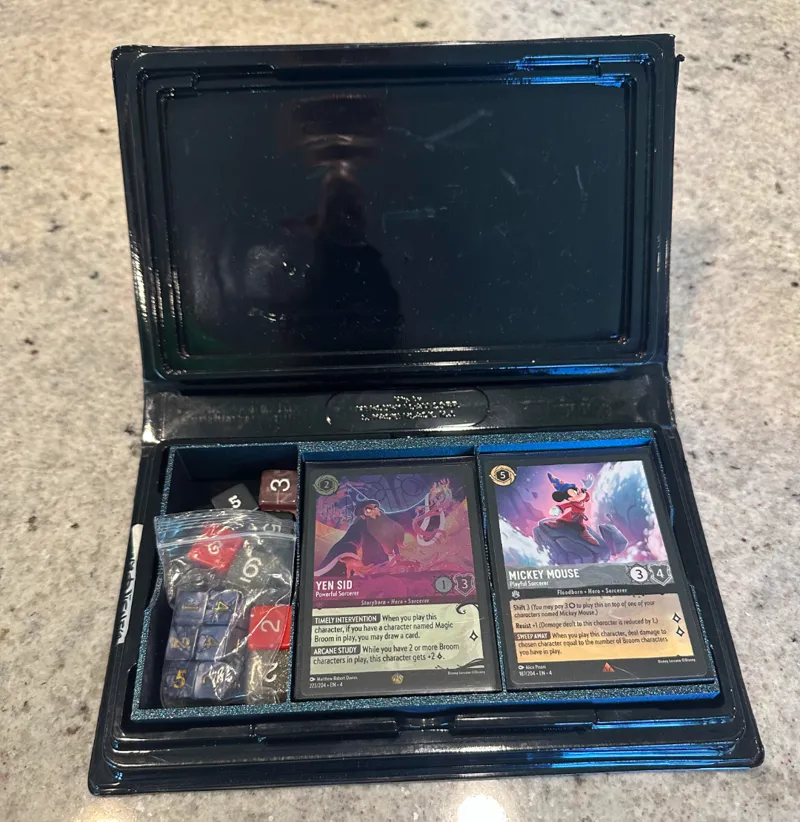 Lorcana Deck Box (VHS Insert)