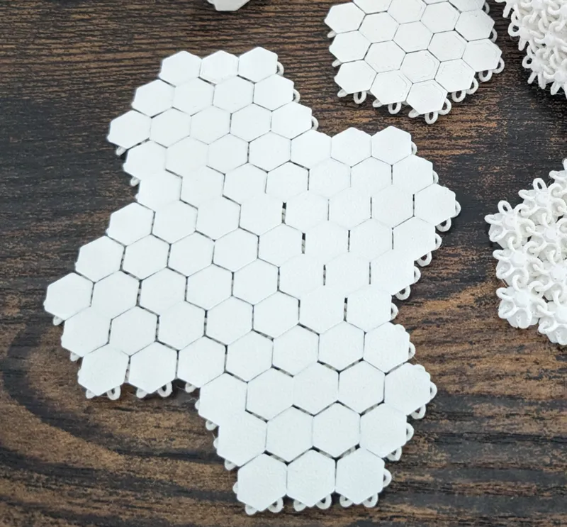 hexagonal chainmail generator