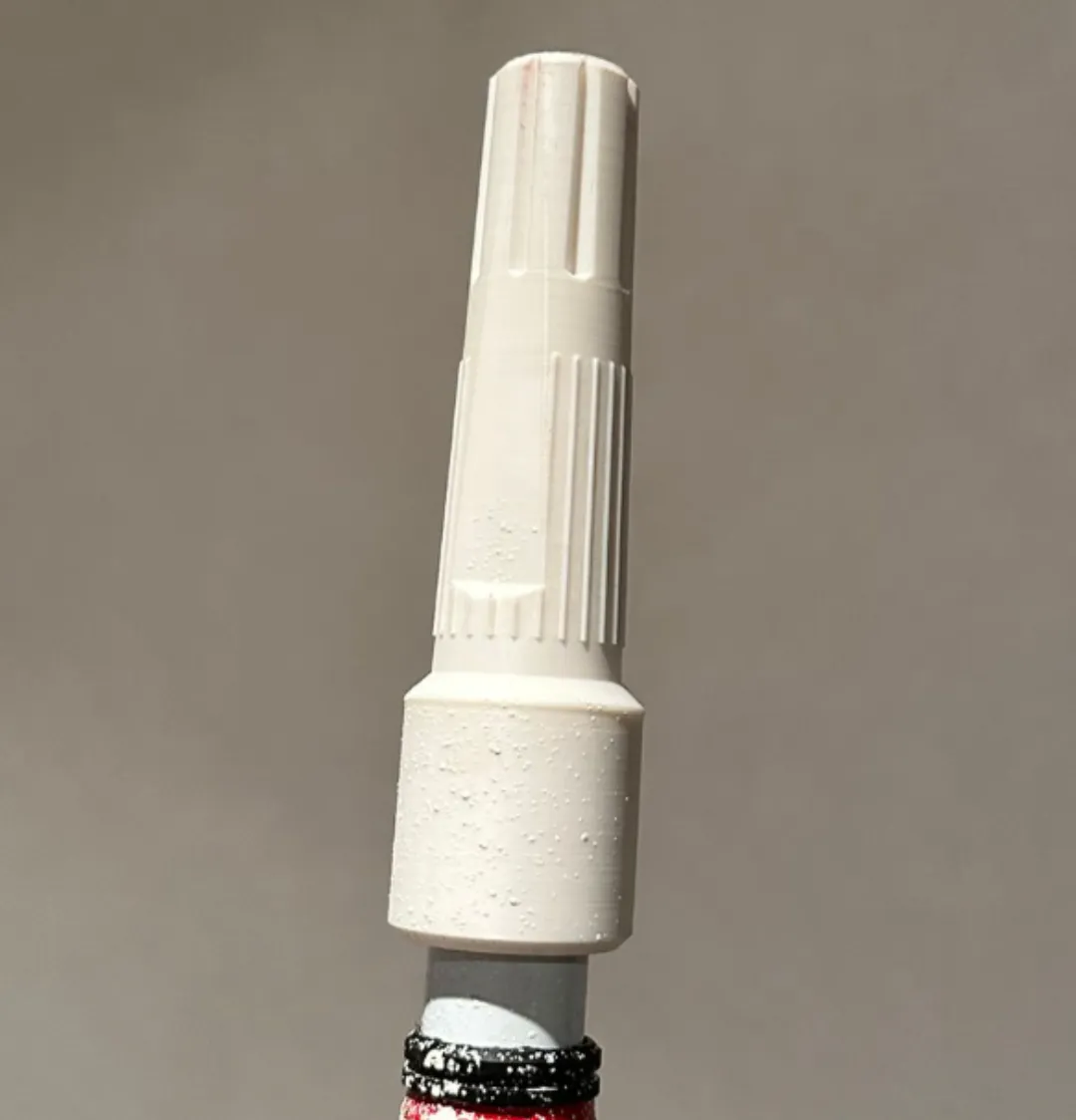 Adaptateur rouleau à peinture vers manche à balai