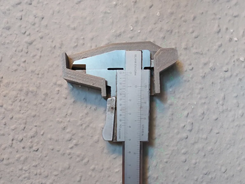 Caliper holder