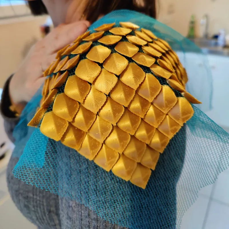 dragon scale in customisable pattern