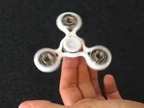 https://makerworld.bblmw.com/makerworld/model/DSM00000000484593/design/2024-06-04_982d8ba93769c.gif