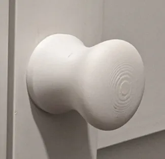 Closet door knob