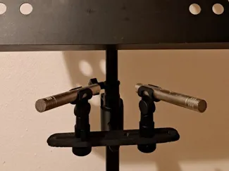 Stereo microphone holder for music stand