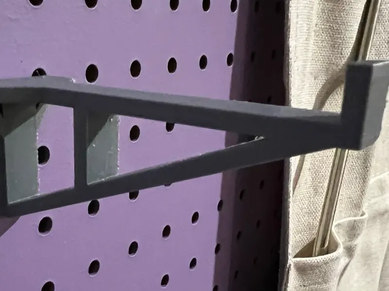 4" Shelf Bracket for a 1"-Spaced Pegboard