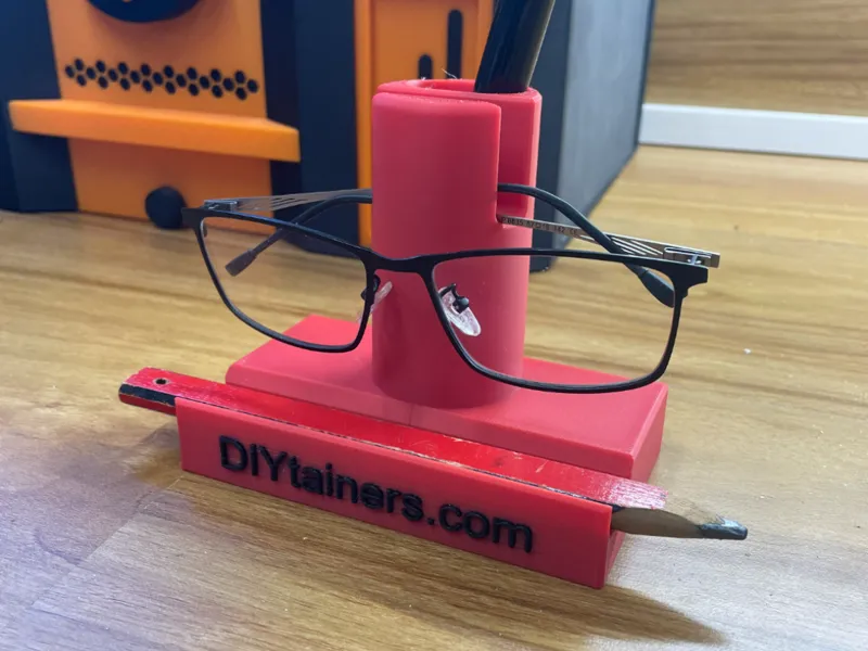Woodworker Glasses Holder