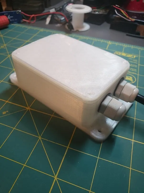 External waterproof cases - Short and Tall