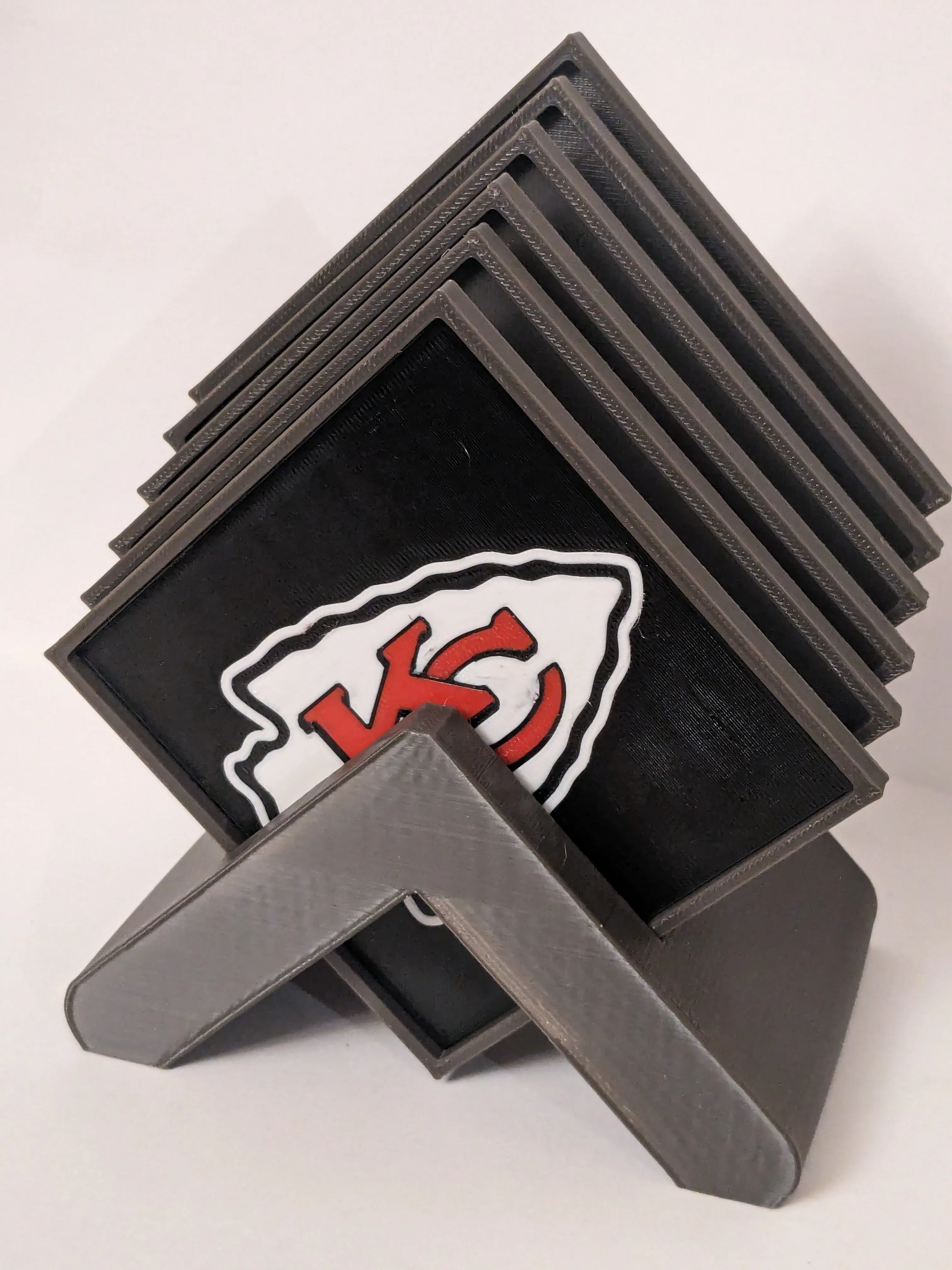 Customizable Coaster Set with Holder - Free 3D Print Model - MakerWorld