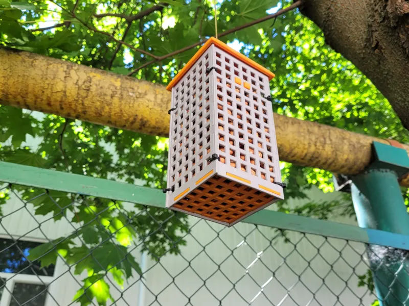 bird_feeder