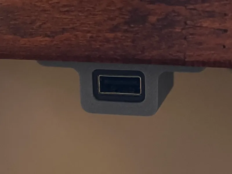 USB extension holder