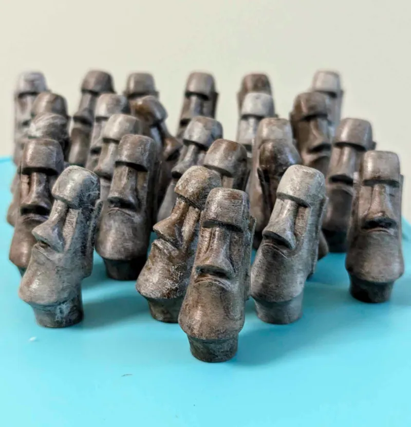 Orongo Board Game Moai Statue