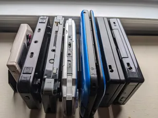 Handheld Game Organizer (7)