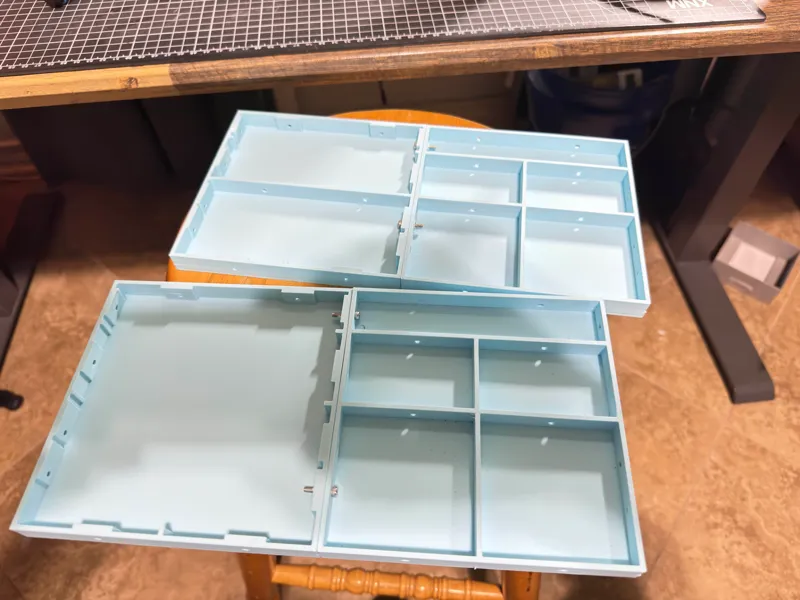 Bolt Together brick Sorting Tray