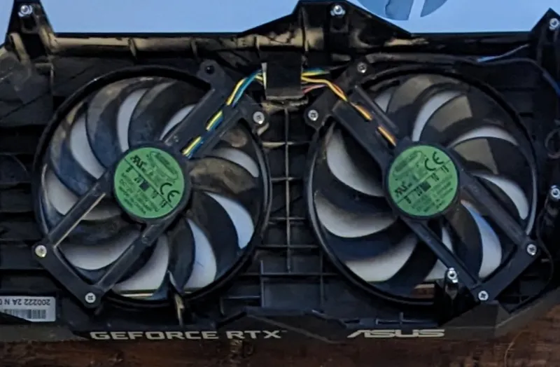 ASUS Dual GPU Bracket for 92mm Noctua Fans - Beta