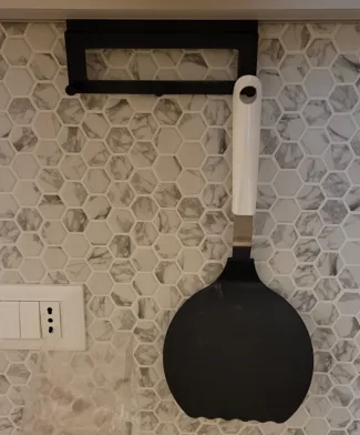 Tool Hanger for Veneta Cucine Kitchen
