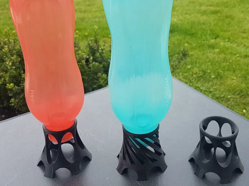 Bottle holder in different sizes