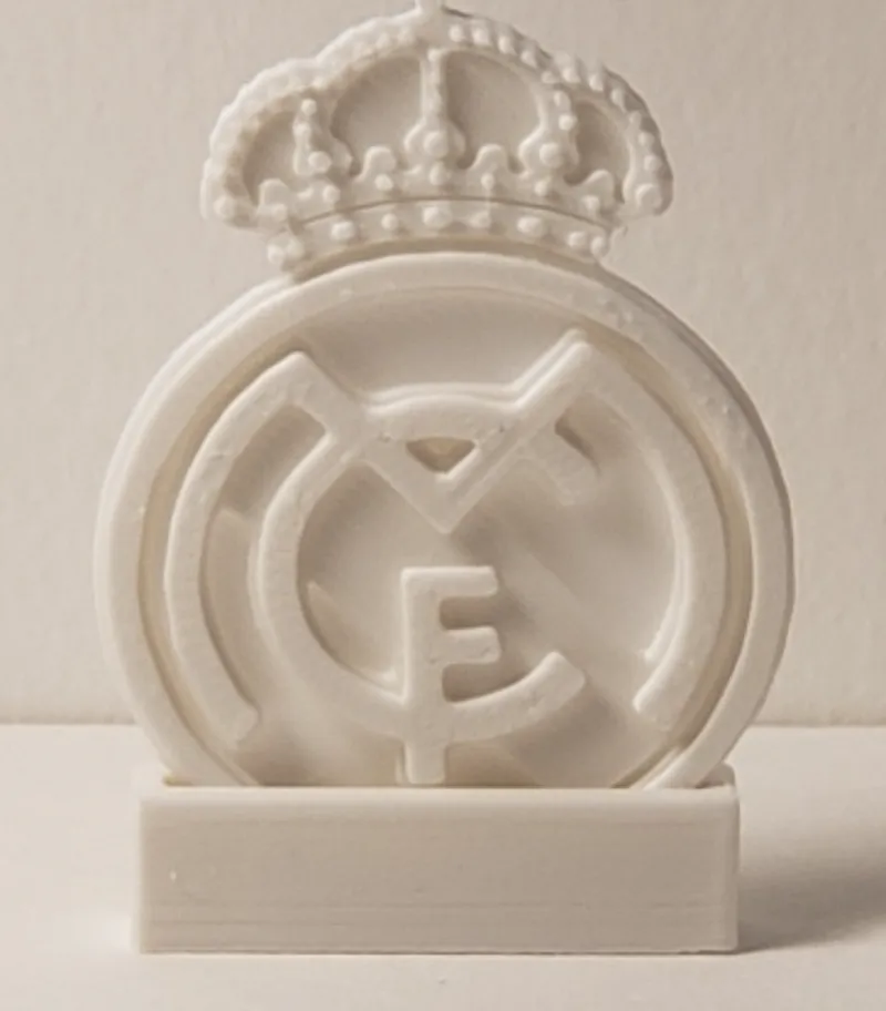 Simple Real Madrid F.C. Desktop Badge