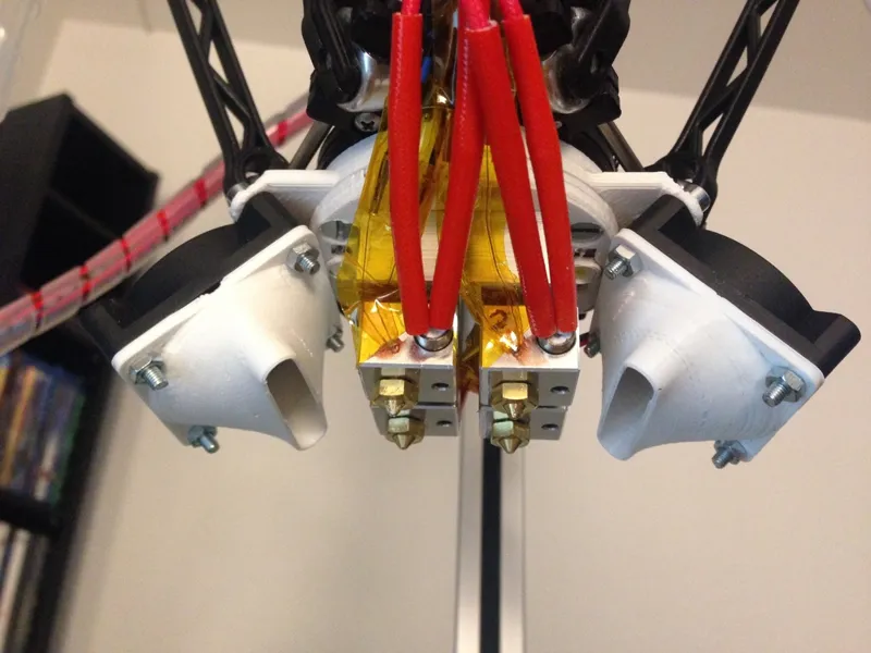 Kraken Konnector with Fan Ducts and LED Ring
