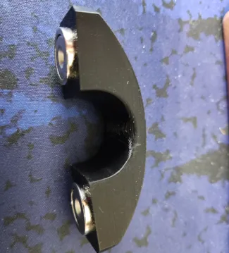 Magnetic cable arches