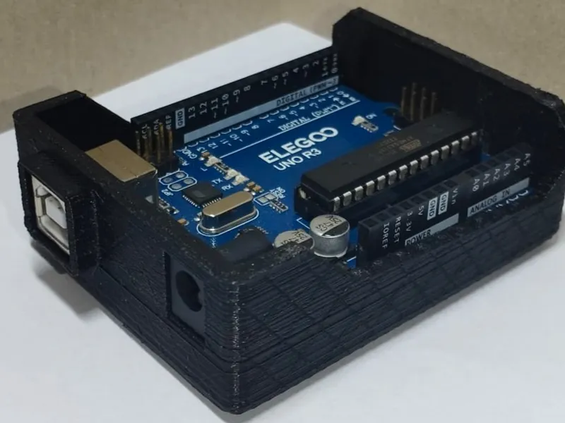 Stackable case for Arduino uno