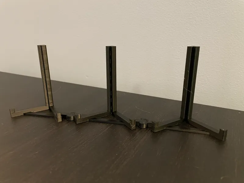 Connectable Trading Card Stand
