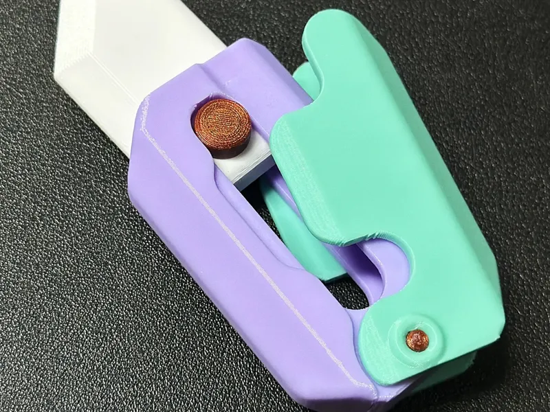 Tiktok Gravity knife fidget toy