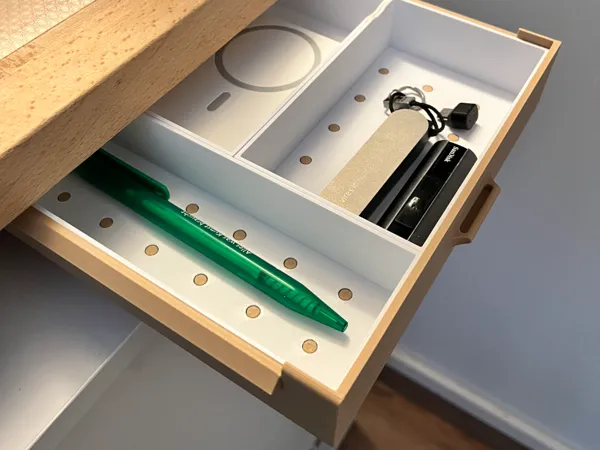 Tiroir de rangement sous bureau