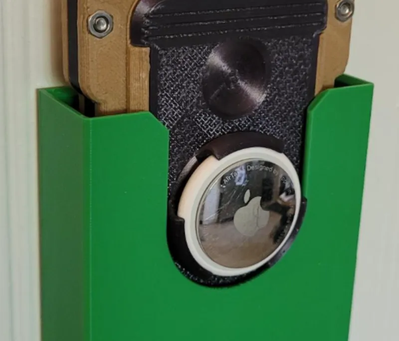 Holster for Modular Wallet With Airtag