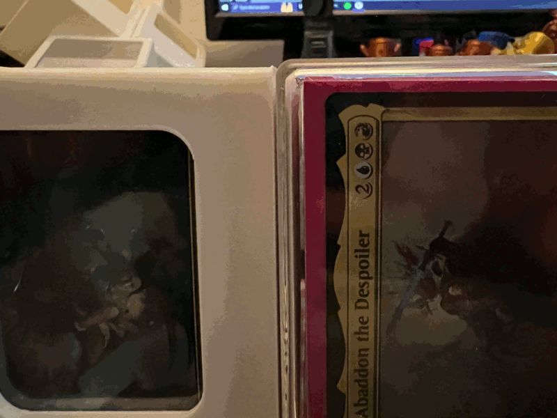 Slimmer Windowed Commander Deck Box
