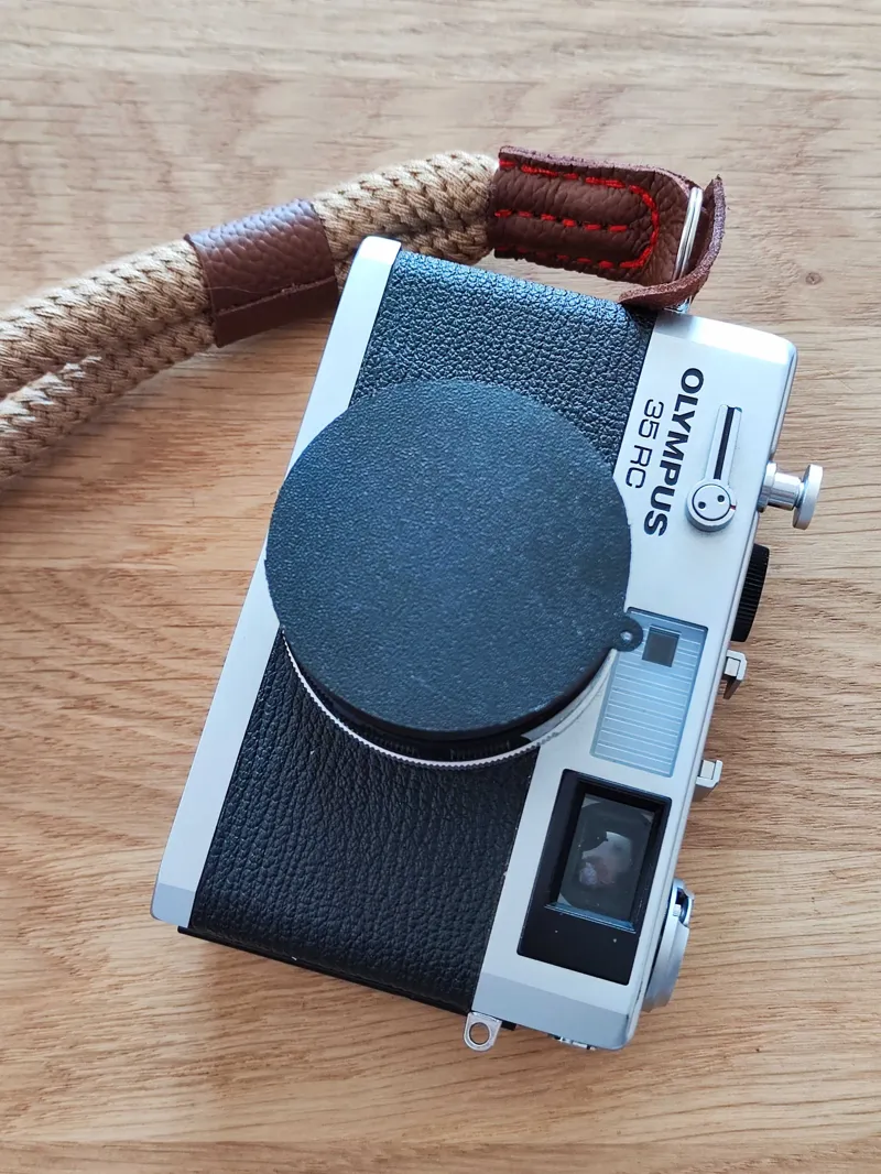 Olympus 35 RC Zuiko 42/2,8 lens cap cover