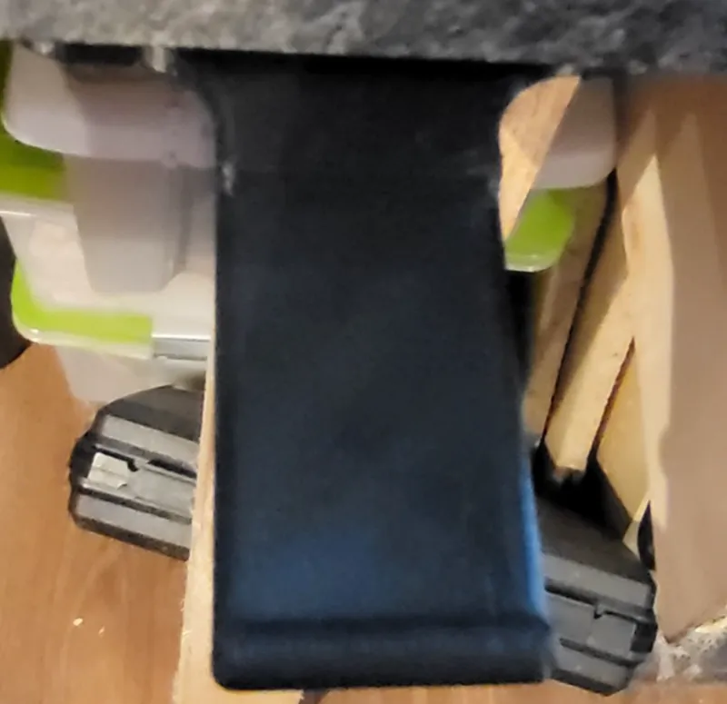 Simple Headsetholder Deskmountable