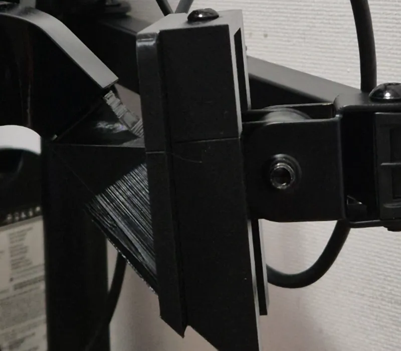 Samsung monitor adapter for desk mount/wall mount