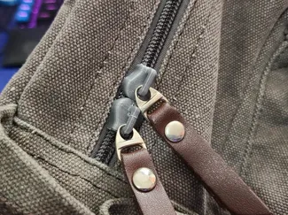 2 Piece Zipper