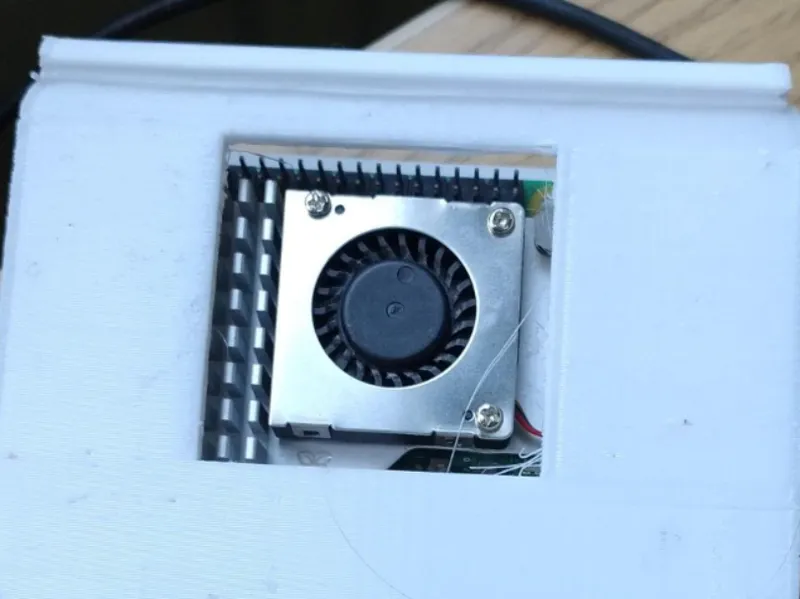 pi5 case with rail