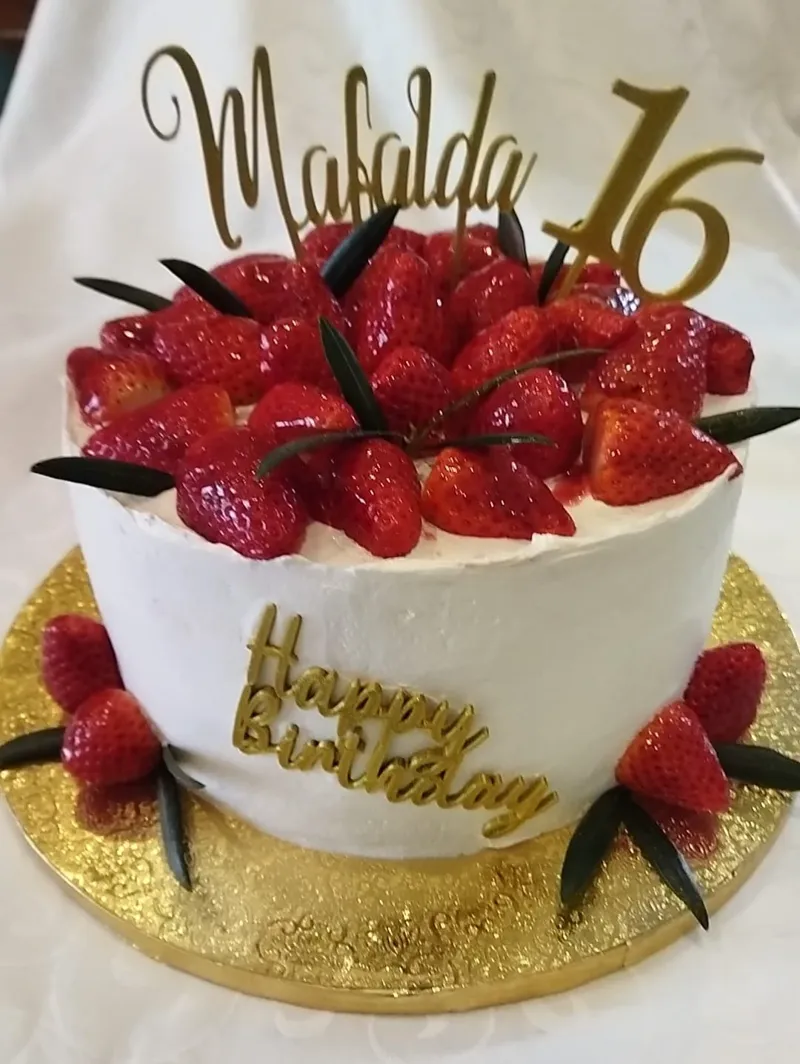 Cake topper Happy Birthday